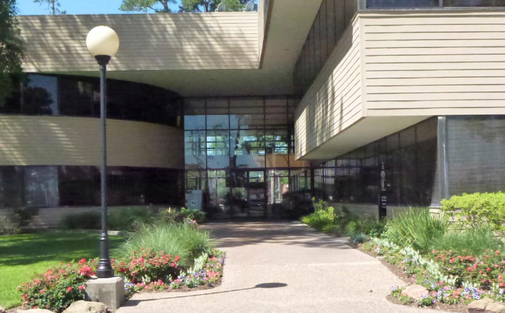 Rivershire Plaza Vista Houston Retail Amp Office Real Estate